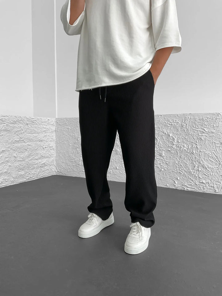Pantaloni a coste con vestibilità rilassata